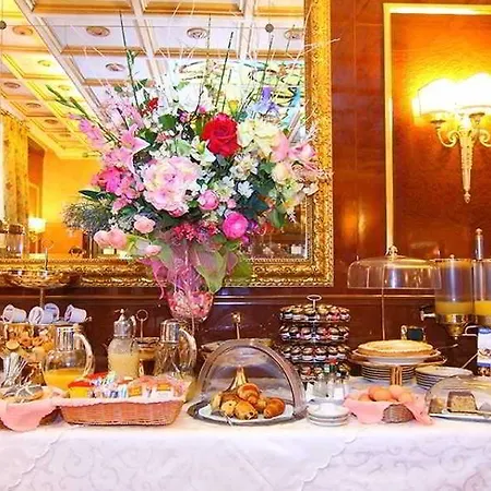 Vittoria 4* Milaan