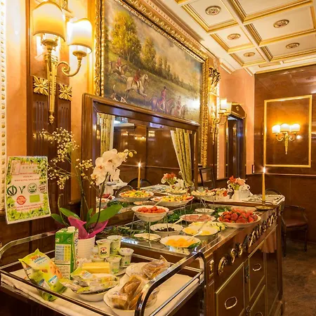 Vittoria Отель