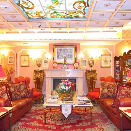Vittoria Hotel