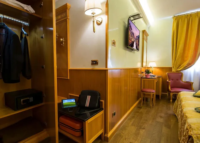 Hotel Vittoria 4*