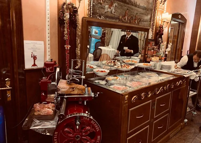 Vittoria Hotel