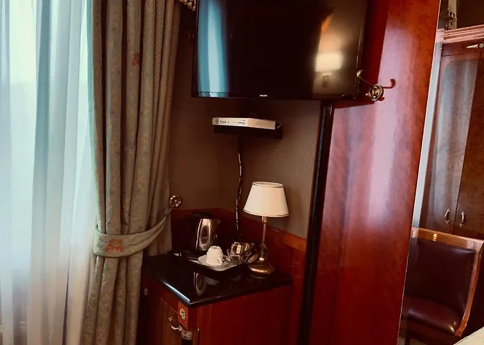 Vittoria 4*